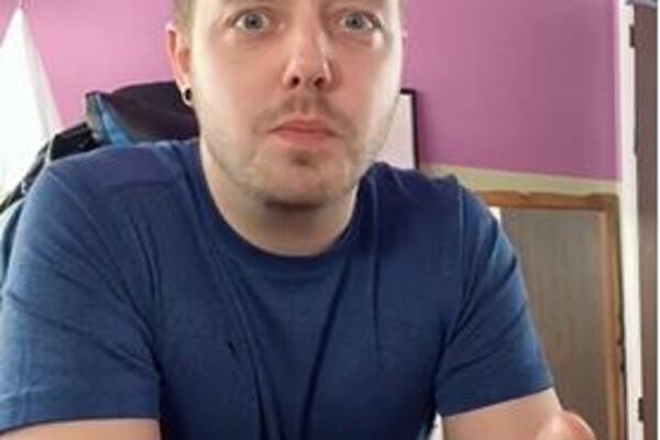 NE MOŽETE MALO DA PLATITE, KOLIKO MOGU MALO DA RADIM: Šefu je sasuo sve u FACU, nije mu ostao DUŽAN! (FOTO)(VIDEO)