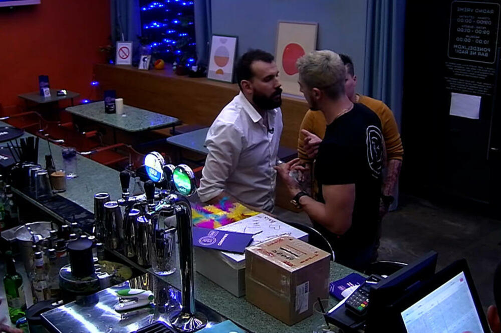 ŠTA JE SA LJUDIMA?! SVAĐA, URLANJE I ŽESTOKI OKRŠAJI: Jedan sukob sve IZNENADIO!