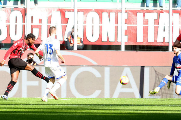 U SVAKOM TENUTKU MEČA ZNALI SU ŠTA ŽELE! Milan minimalcem protiv Sampdorije izbio na vrh tabele (FOTO)