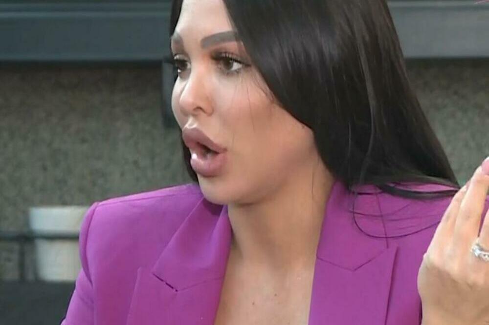 MAJA MARINKOVIĆ DOŽIVELA PONIŽENJE!