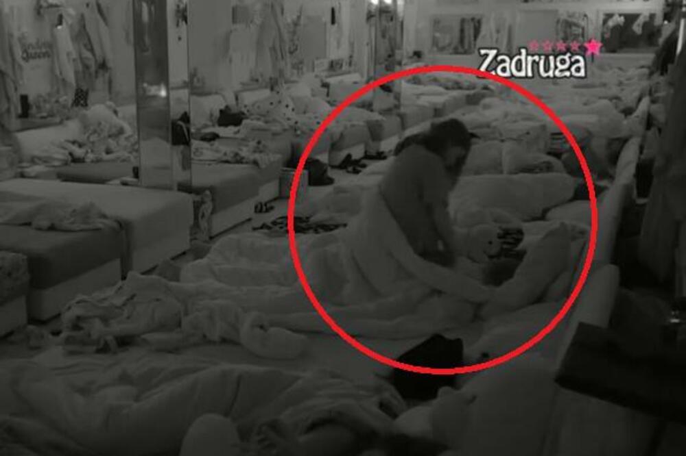 SELA NA NJEGA PA MU PRUŽILA UŽITAK ZA PAMĆENJE: Mensur nije znao šta da je snašlo! (VIDEO)