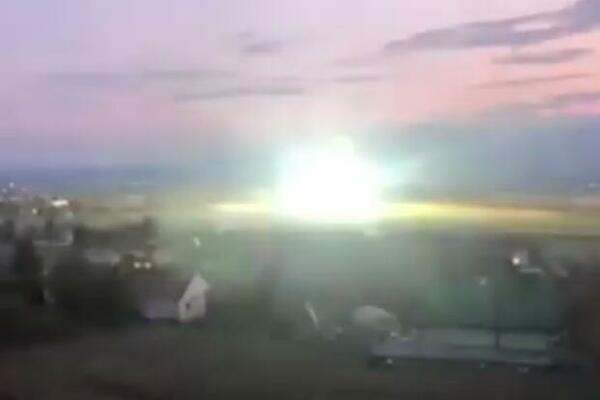 MRAK U SKOPLJU ZBOG EKSPLOZIJE: Nakon VELIKE HAVARIJE građani ostali bez struje (VIDEO)