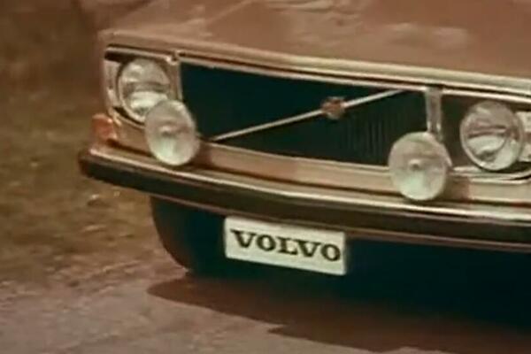 OMILJENI MODEL SEVERNE KOREJE! Zašto klasični VOLVO 144 ne gubi na POPULARNOSTI? (VIDEO)