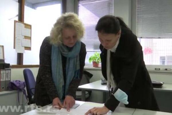 GRAĐANI MASOVNO TUŽE BANKE: Najneobičniji je slučaj Biserke Živanović