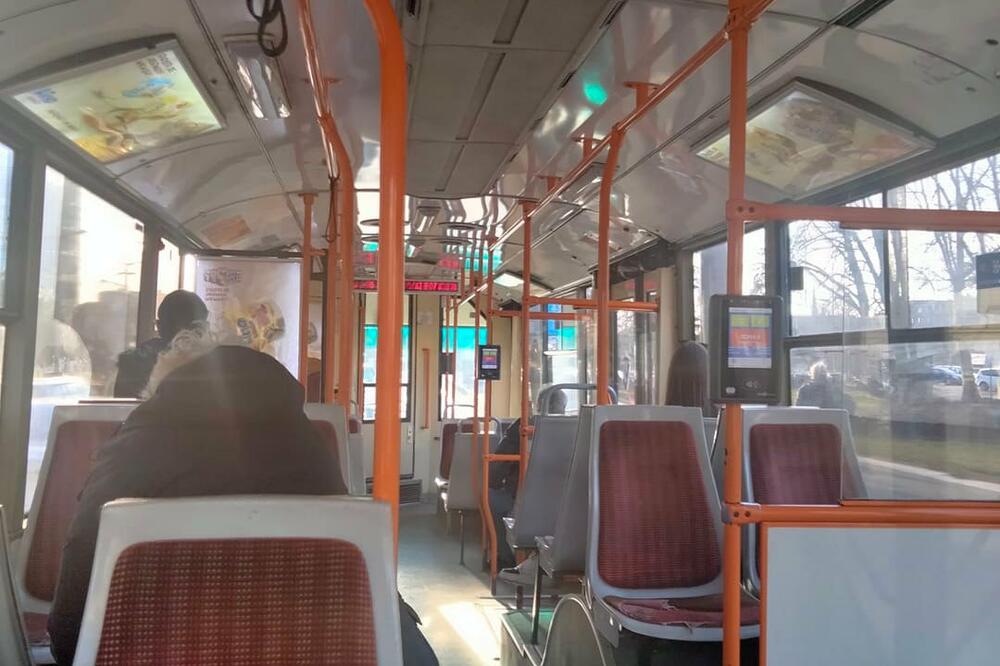 SPRSKI DOKTOR DULITL! LJUDI ZBOG PRIZORA IZ AUTOBUSA 35 OSTALI BEZ TEKSTA: Nastao muk kad su videli ovog momka! ŠOK