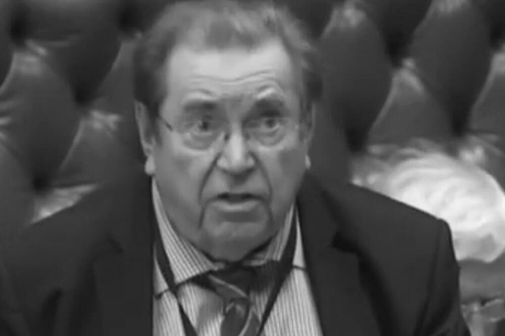 UMRO POLITIČAR: Bio je MOĆNIK!