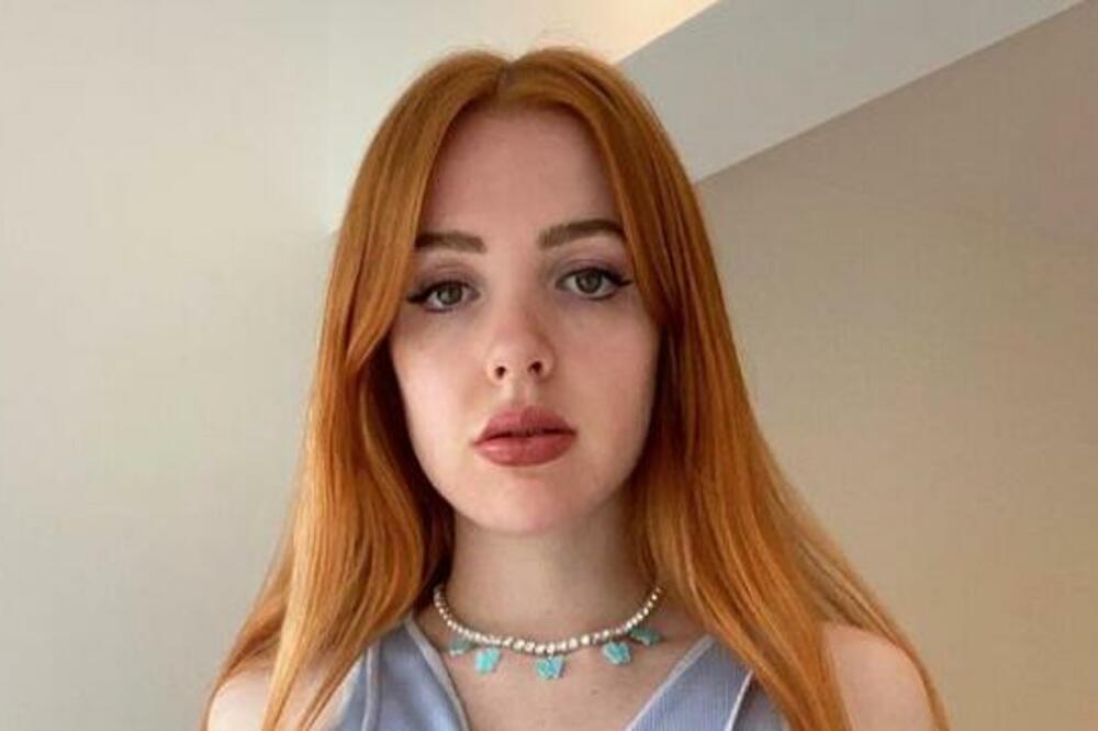 "NISU DOŠLI I NISU PRIČALI SA MNOM POLA GODINE" Roditelji je se ODREKLI zbog njene KARIJERE, a onda se PREDOMISLILI