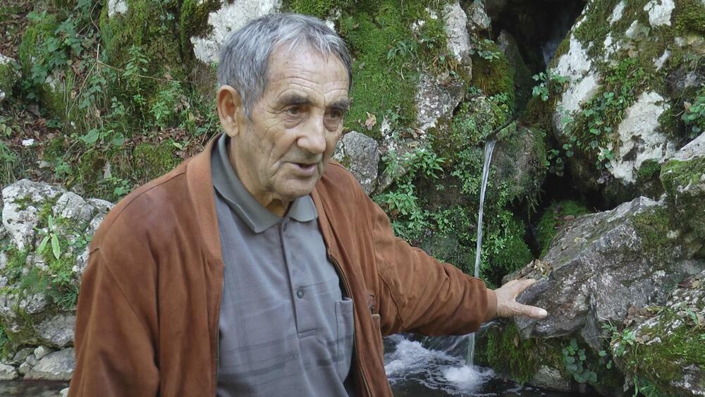 Izvor, Voda, Bajna Bašta, Lekoviti izvor