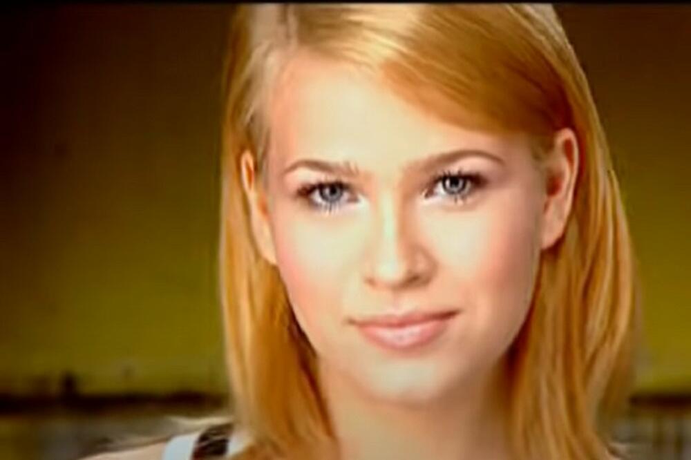 BILA JE NA VRHUNCU KARIJERA I NAŠA VELIKA TINEJDŽ ZVEZDA, A ONDA ODJEDNOM NESTALA: Tek da čujete čime se danas bavi