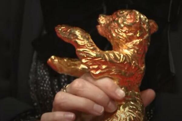 BERLINALE: Francuskinja Kler Deni osvojila Srebrnog medveda