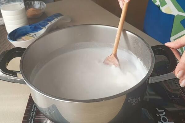 SAMO NA OVAJ NAČIN SE KUVA GRIZ: Jedino tako neće biti GRUDVICA u NJEMU