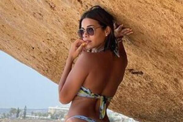 BRAZILKA PRIZNALA ŠTA RADI U SAMOĆI: Da bi osetila uzbuđenje, DOVOLJNO JOJ JE OVO (FOTO)