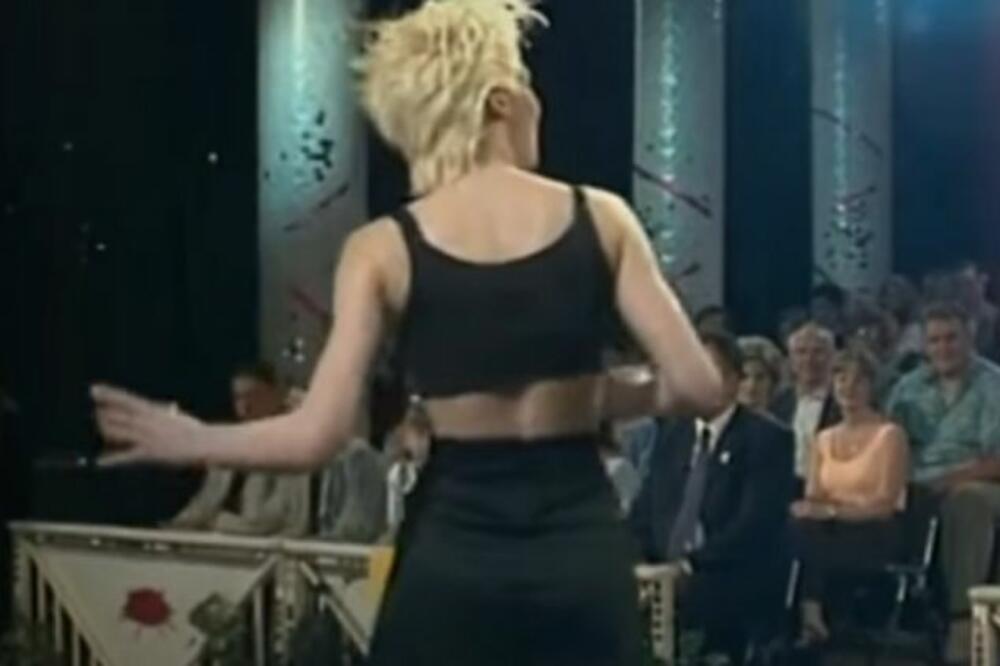 DEVEDESETIH JE NOSILA ČUVENU "JEŽ" FRIZURU, ŠOKIRALA JE SVE SVOJIM IZJAVAMA: Danas je druga žena, "KRALJICA SRBIJE"