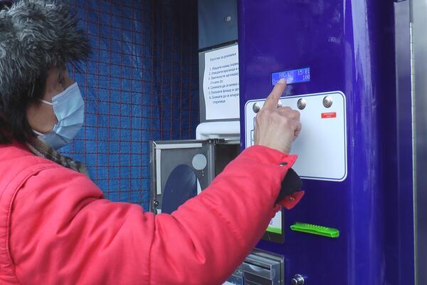 JEDINI MLEKOMAT U SRBIJI: Milovan ima 10 krava i biznis, pronašao spasonosno rešenje za domaće mleko! (FOTO)