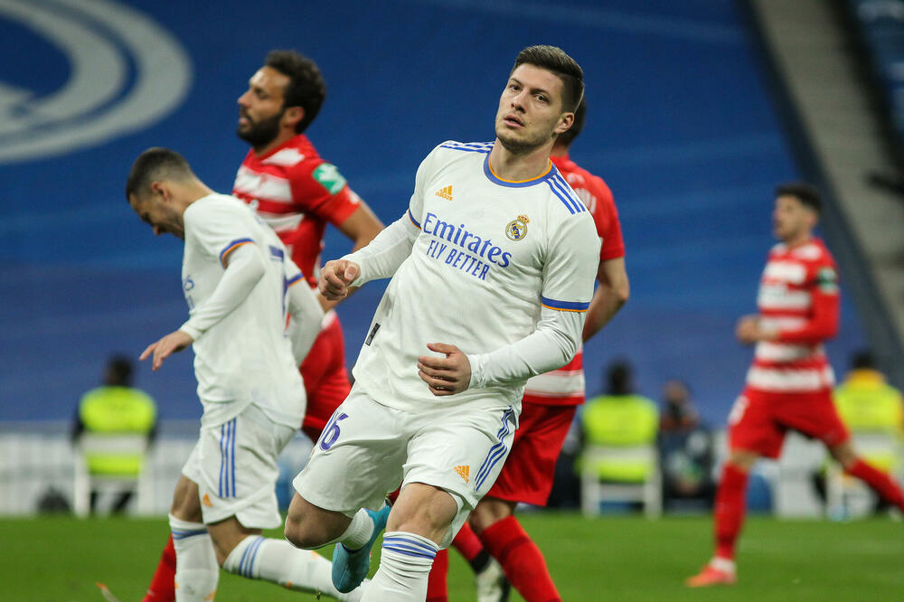 REAL SPREMA VELIKU ČISTKU NA LETO: Među otpisanima Luka Jović!