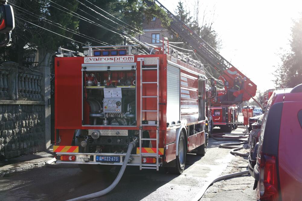 POZNAT UZROK POŽARA U SREMČICI! Ovaj uređaj je PLANUO!