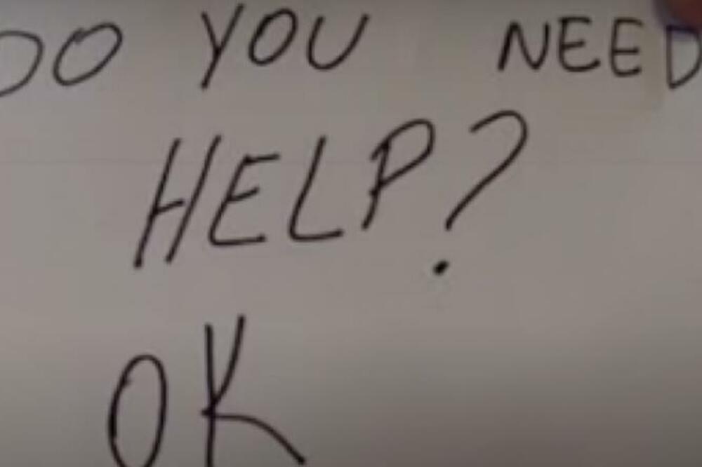 NISU MU DAVALI VEČERU,TRPEO JE JEZIVO ZLOSTAVLJANJE:Jedna konobarica postala je HEROINA i spasla dečaka(11) (VIDEO)