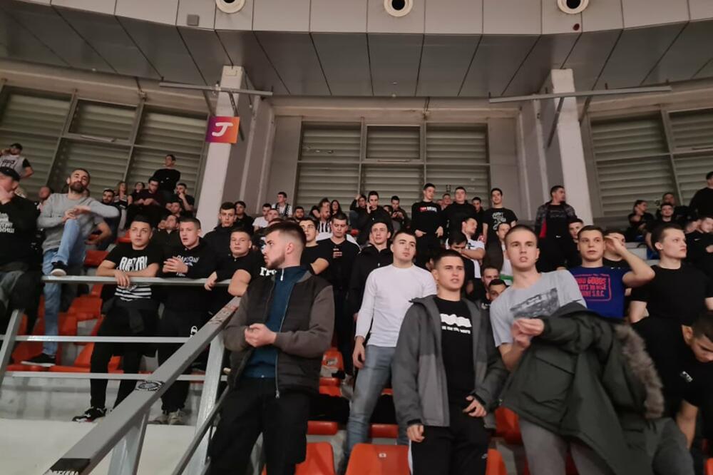 GROBARI GRME! Košarkašima FMP-a neće biti nimalo prijatno, pogledajte paklenu atmosferu u Čairu! (VIDEO)