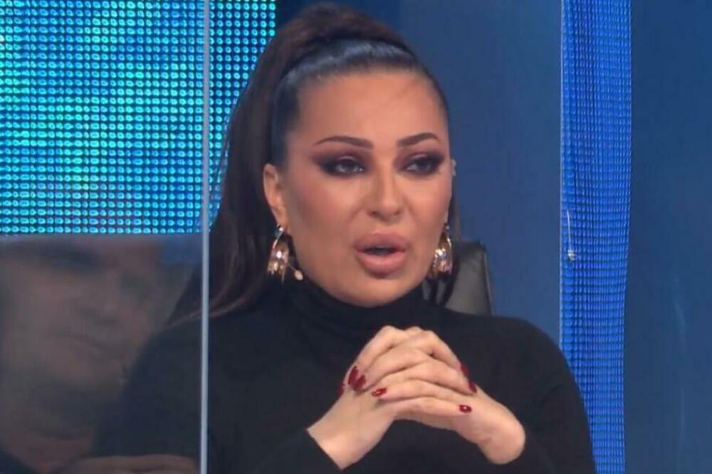 AUUU, CECA OTKRILA ZBOG ČEGA JE ANASTASIJI BILO LOŠE PRED NASTUP: "Kritikovala sam je ..."