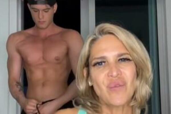 MAJKA NA METI OSUDA: Rekla je da OBOŽAVA mnogo MLAĐE muškarce, a to čak NIJE NAJLUĐA stvar u celoj priči! (VIDEO)