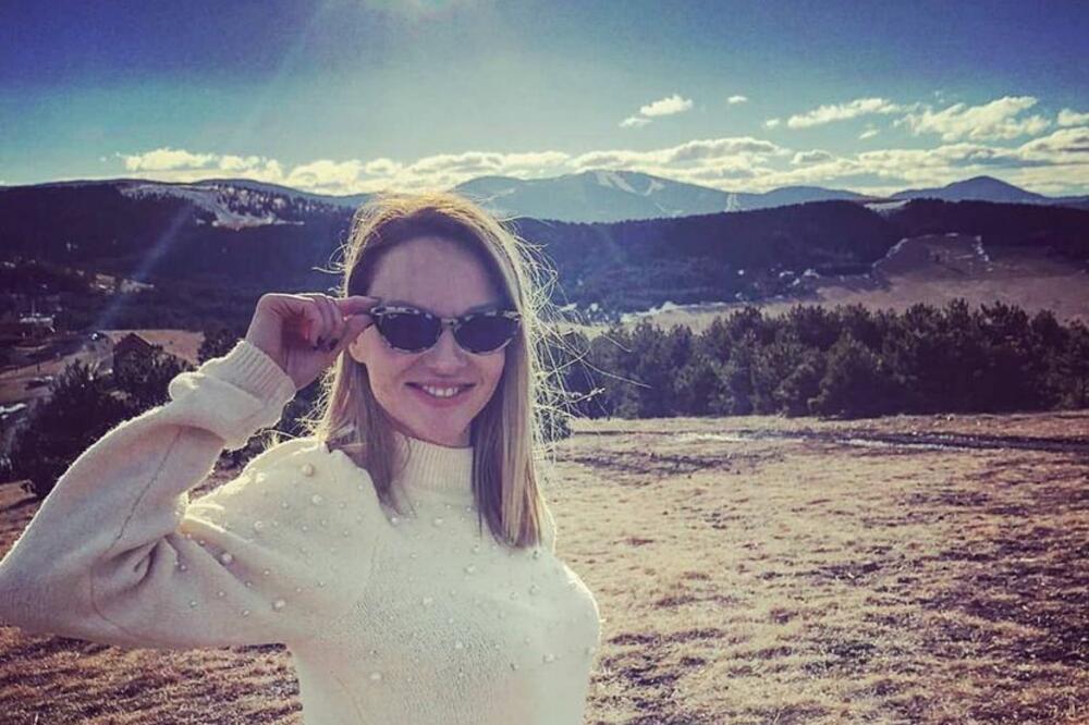 NAŠOJ GLUMICI ZAKUCALI IZVRŠITELJI NA VRATA! Kada budete videli KOLIKO DUG IMA neće vam biti dobro!