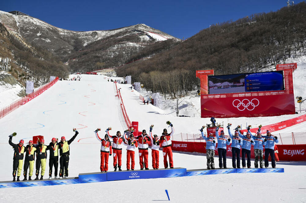VETAR I OGROMAN MINUS OBELEŽILI TIMSKO TAKMIČENJE! Uzbudljivo finale na kraju je pripalo Austriji (FOTO)