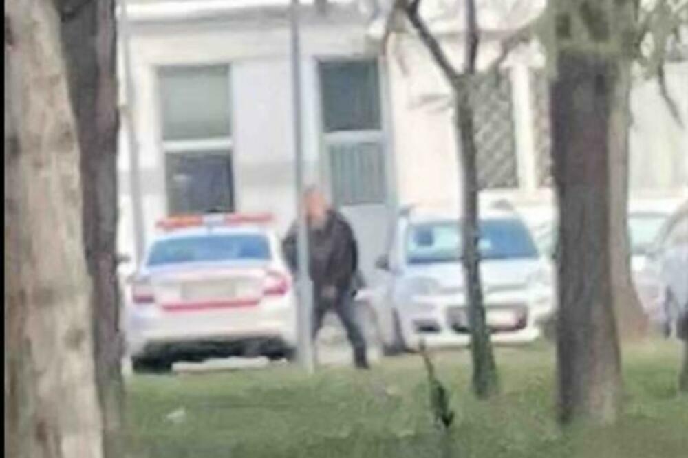 PAŽNJA, MANIJAK SPOPADA ŽENE NA NOVOM BEOGRADU: Roditelji obratite pažnju, sve radi NAOČIGLED DECE (FOTO)