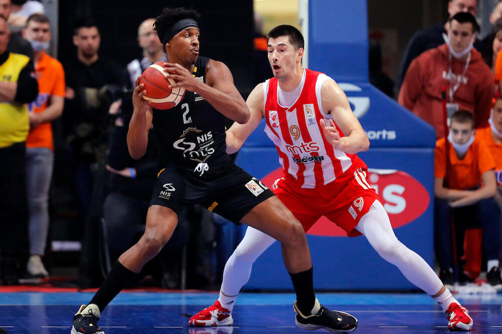 ODREĐENA SUDIJSKA TROJKA! Partizanu i Zvezdi pravdu u nedelju dele arbitri sa evroligaškim iskustvom!