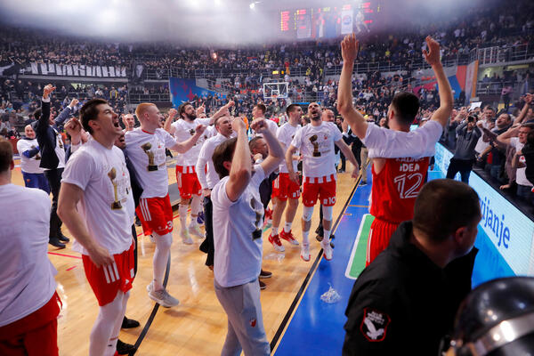 ZVEZDINA ODBRAMBENA KLINIKA: Crveno-beli RAZBILI Partizan i drugi put zaredom uzeli 'Žućkovu levicu'!