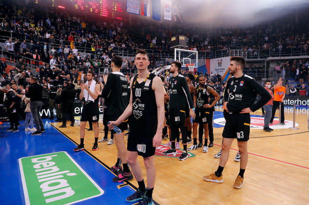 LEGENDA PARTIZANA BRUTALNA! Objavio fotografiju sa bivšim trenerom crno-belih i sipao sa na ranu Obradoviću! (FOTO)