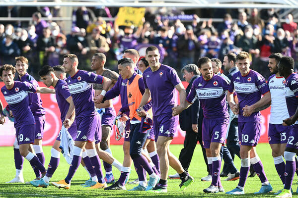 Scenario po kom bi svim SRBIMA ZABRANILI ULAZAK U FIRENCU! Tumačili bi kao NOVI NOŽ U LEĐA!