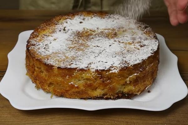 OVAJ STARI KOLAČ IZ PEDESETIH "MELJE" KONKURENCIJU I DANAS: Davili su se u njemu, glavni sastojak je HIT (RECEPT)