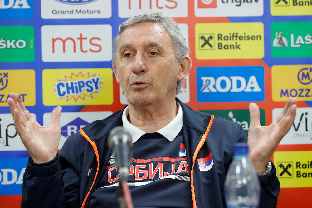 KARI PEŠIĆ UDARIO ŽESTOKO: On meni "BIĆETE OBAVEŠTENI"! Čekam poštu, da mi golub pismonoša donese!