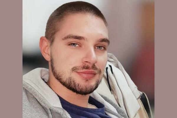 SRBIJA PLAČE ZBOG SMRTI SINA NAŠE PEVAČICE: Ovo je bila njegova POSLEDNJA OBJAVA, sve je ukazivalo na TRAGEDIJU?