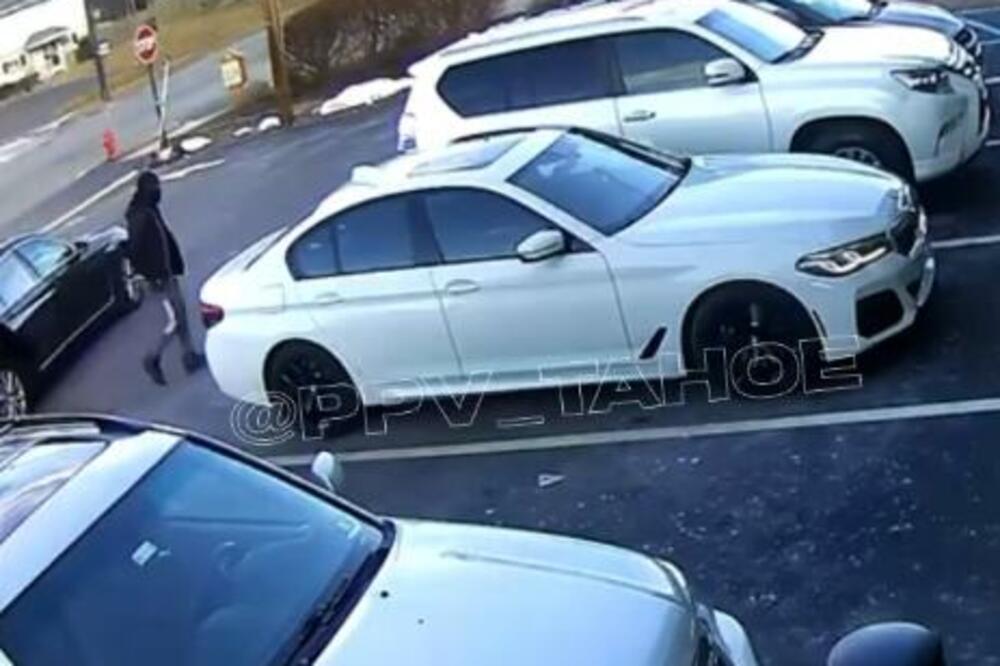 LOPOVI NONŠALANTNO UKRALI KOLA I DETE U NJIMA! Začuo se VRISAK, sve zbog 1 greške MAJKE (VIDEO)