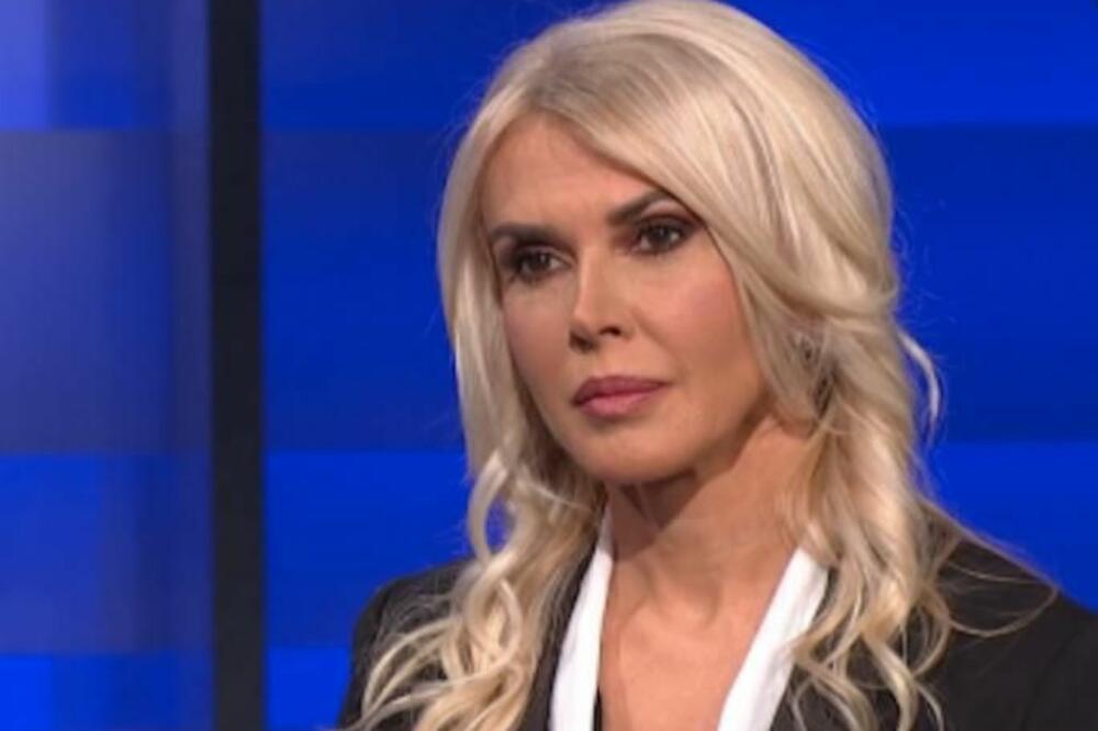 NJEN ŽIVOT SU OBELEŽILE DVE VELIKE TRAGEDIJE: Malo ko zna ŠTA JE PREŽIVELA naša poznata VODITELJKA!