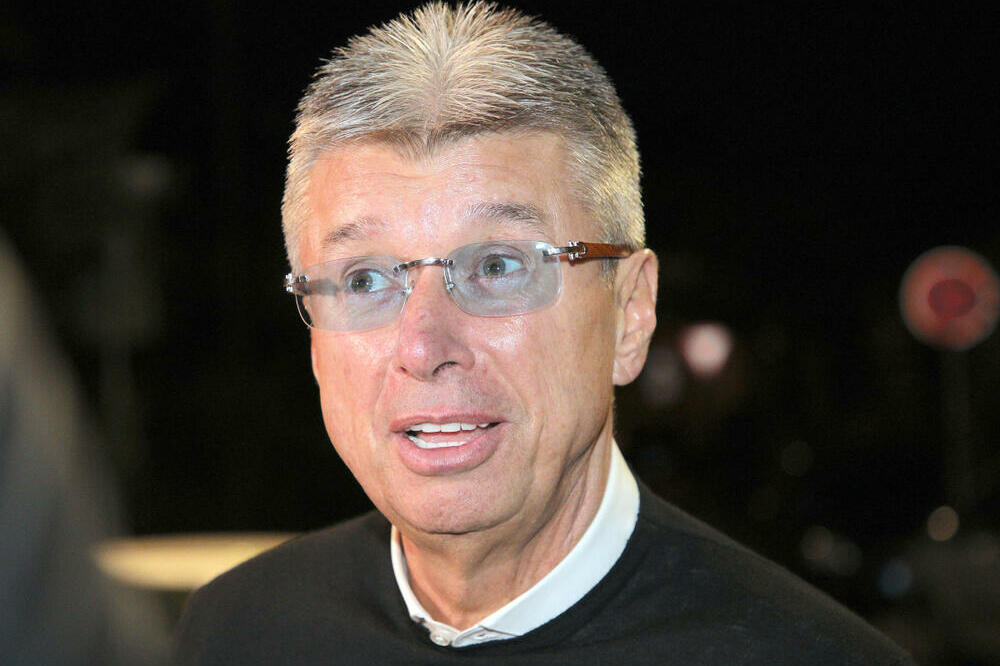 Nagrađen Saša Popović! Umesto njega pojavio se ovaj čovek