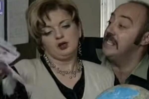 SVI SE SEĆAMO NEZABORAVNE ĐOŠINE DUDE: Gledali smo je u Porodičnom blagu, a evo gde je DANAS i kako IZGLEDA! (FOTO)