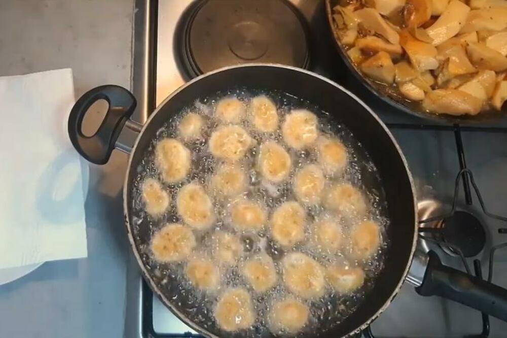 SAVRŠENE POHOVANE PEČURKE: Specijalitet kojem niko neće moći da odoli, poslužite ih sa umakom po želji! VIDEO