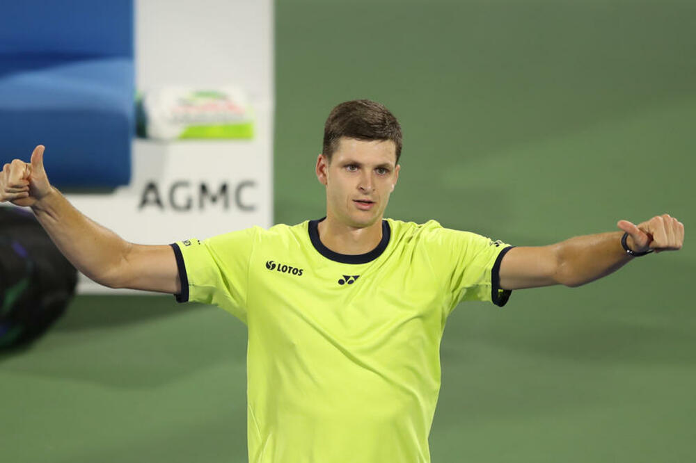 BILO JE LAKŠE OD OČEKIVANOG: Hurkač u dva seta savladao Sinera i plasirao se u polufinale!