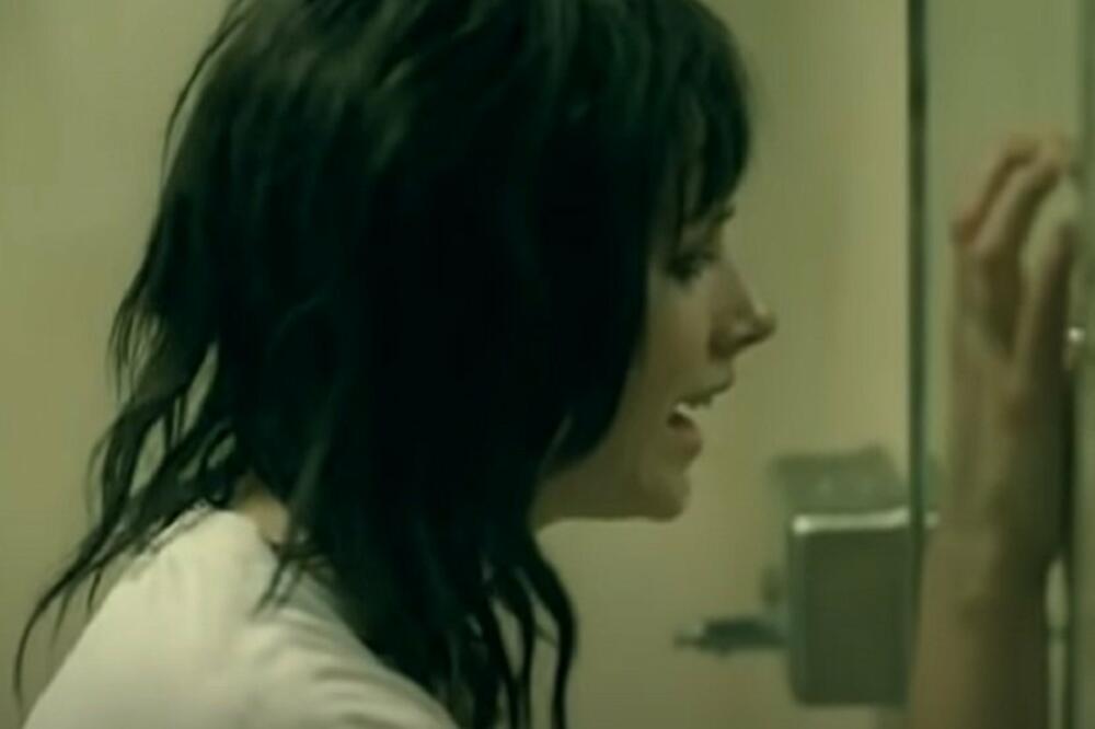 GODINAMA SU MISLILI DA JE MRTVA I SLAVILI SU NJEN ZAVRŠETAK: Ona se samo jednog dana POJAVILA a danas ovako IZGLEDA