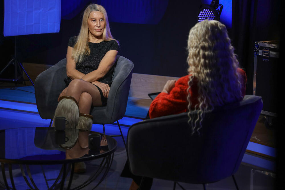 DA LI STE SPREMNI ZA NOVU EPIZODU REALNE PRIČE Verica Rakočević brani muškarce!?