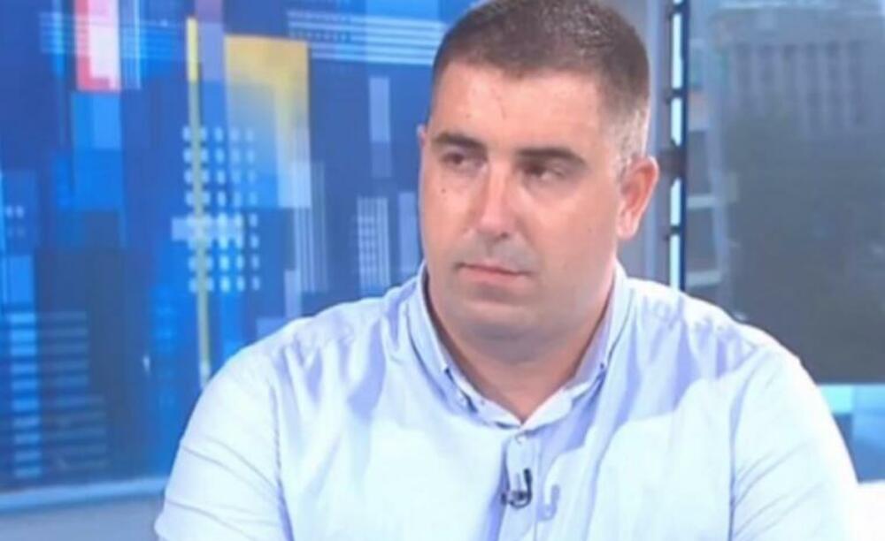 "VERUJEM U ZVEČANSKU I DA TAMO SIJA DUGA I KAD NEMA KIŠE!" Priča psihologa Đurića o usvajanju ćerke RASPLAKALA SRBE