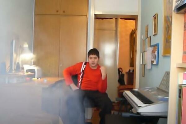 DEČAK IZ KLIPA "ŠTA SE DIMI" JE ZAPRAVO OVAJ NAŠ POZNATI GLUMAC: Nikada ne biste rekli, totalno se TRANSFORMISAO