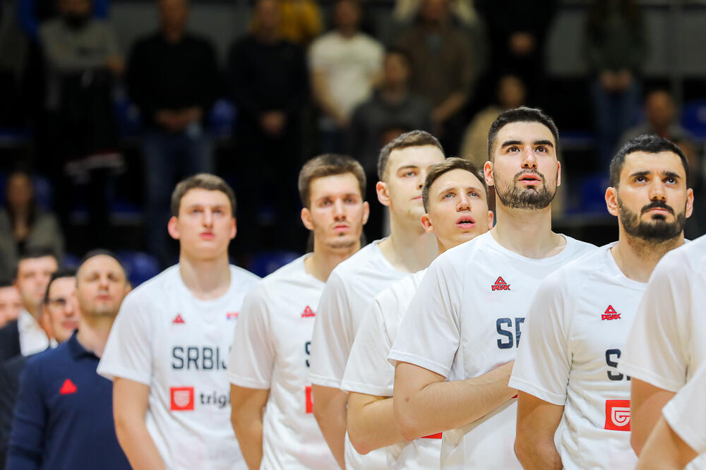 SRBIJA I PORED DVE POBEDE OSTALA NA ISTOJ POZICIJI! Bilo je promena među 10 najboljih reprezentacija! (FOTO)