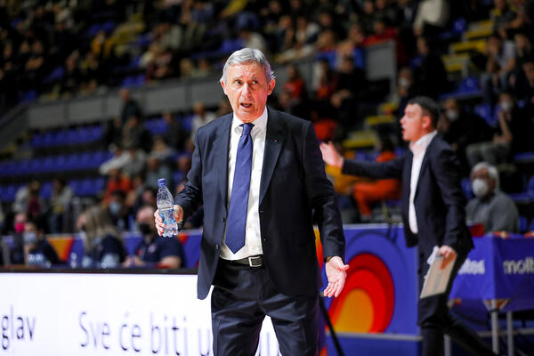 VELIKI PROBLEM ZA PEŠIĆA! Srbija oslabljena u kvalifikacijama!