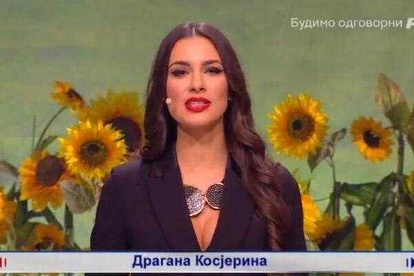 KUĆNO IZDANJE DRAGANE KOSJERINE BACA U TRANS: Majičica jedva prekrila PRIRODNE GRUDI, spremna za krevet! FOTO