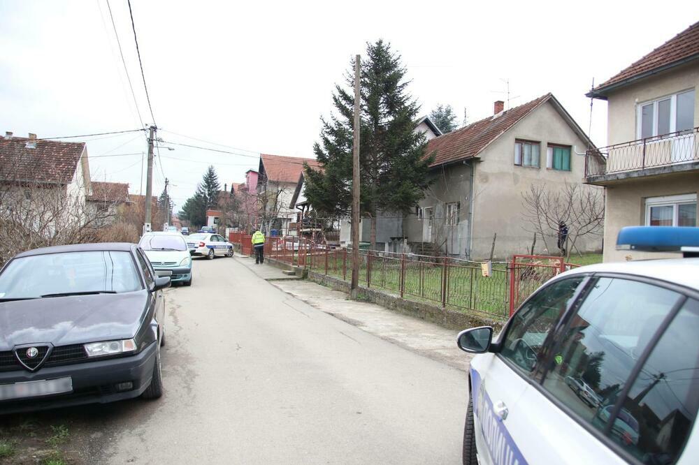 DETALJI KRVAVOG PIRA U CAREVAČKOJ ULICI: Komšije progovorile