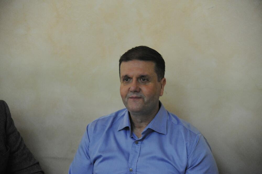 DARKU ŠARIĆU ODLOŽENO SUĐENJE: Drugi svedok-saradnik Vuković ima koronu!