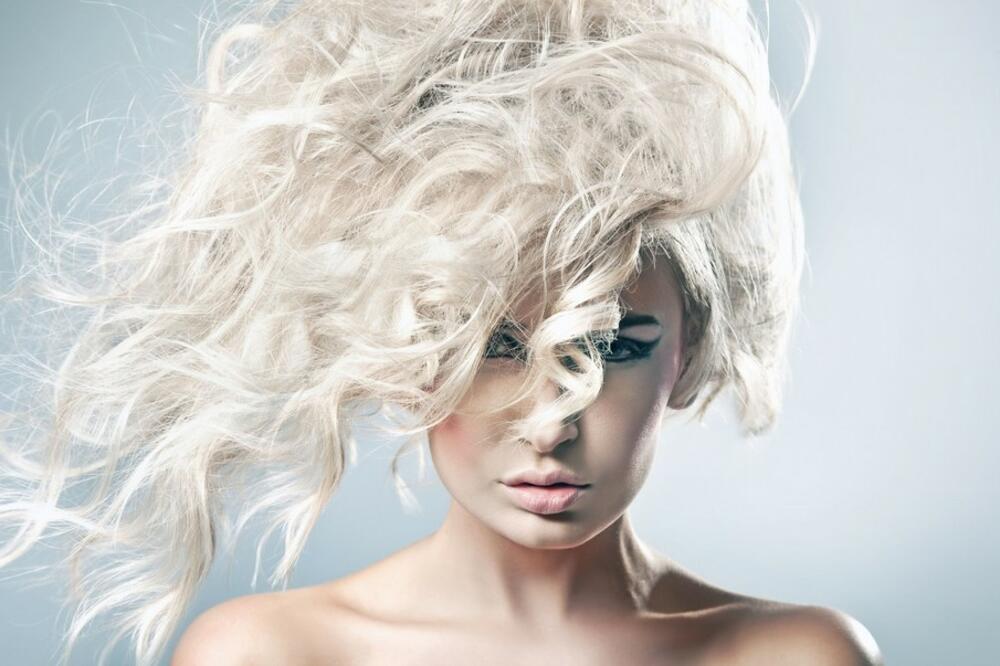 ZAŠTO ŽUTU KOSU ZOVEMO PLAVOM? Ovakvom razlogu se NISTE NADALI, itekako je OPRAVDANO